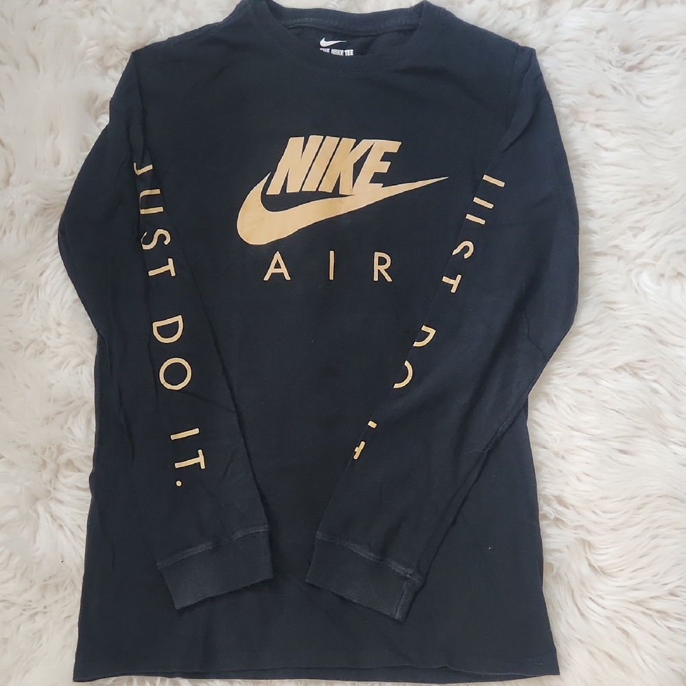 Nike Kids Black and Gold Long Sleeve Tee
